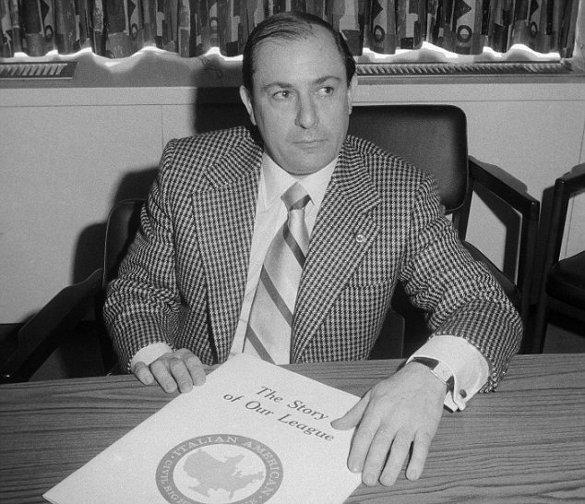 Джозеф Коломбо